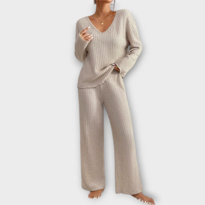 Kathy | Gemütliches Zwei Teiler Set