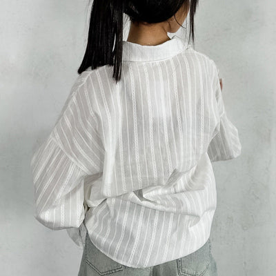 Emma | Gestreifte Bluse mit Knopfleiste und Bindemanschetten