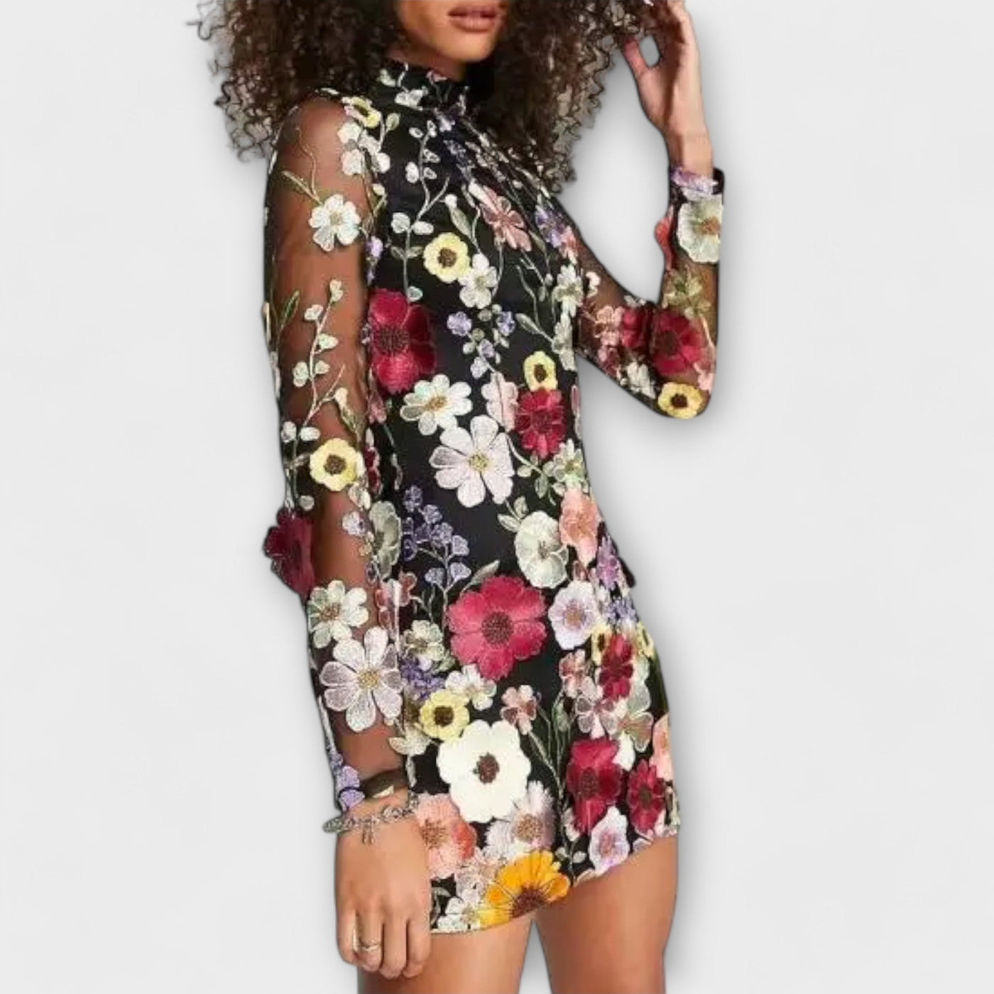 Dolores | Kleid mit 3D-Blumenmuster